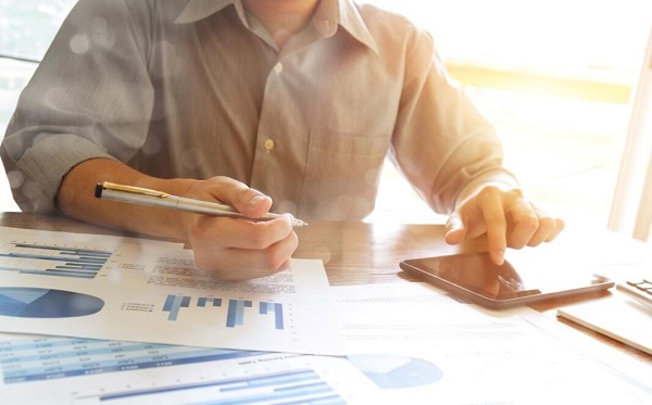 新版的上海公司注册怎么办理工商年检？